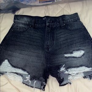 Super Cute black shorts!!